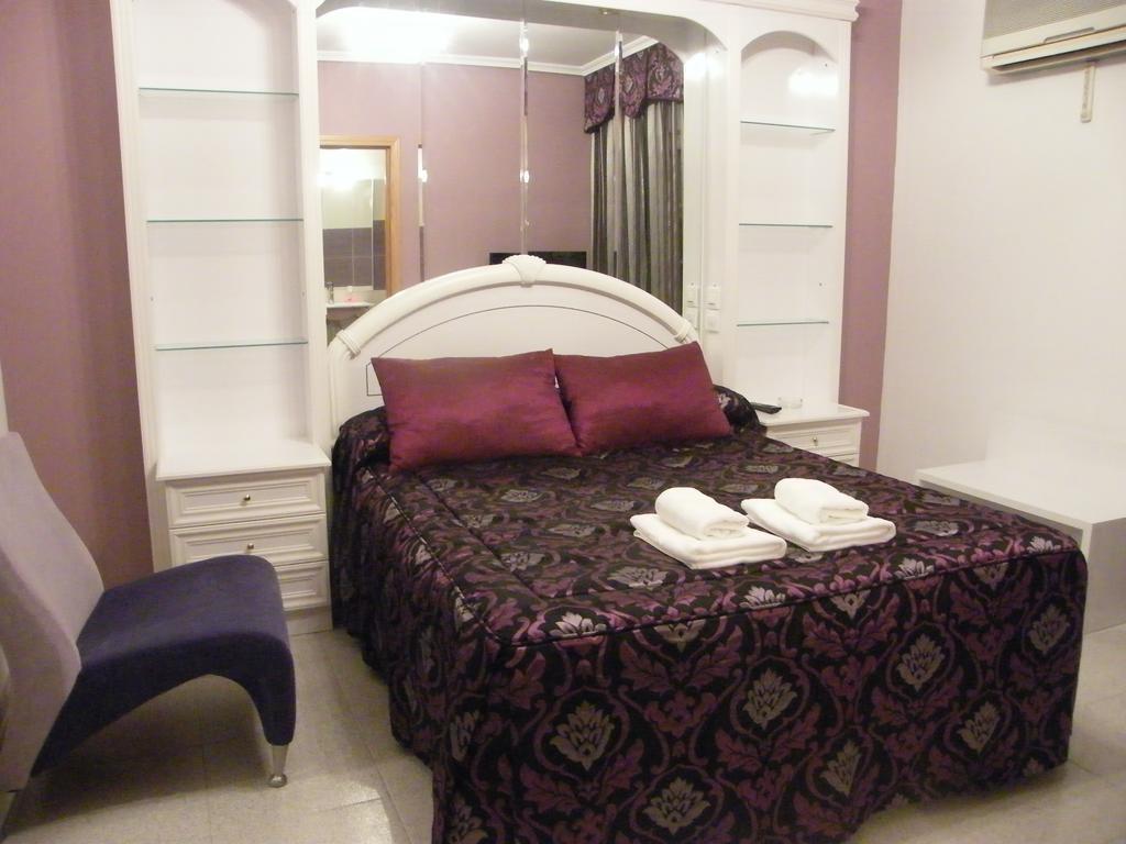 Hostal Dulcinea Esquivias Стая снимка